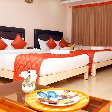 Athena Hotel Tiruvannāmalai Dış mekan fotoğraf