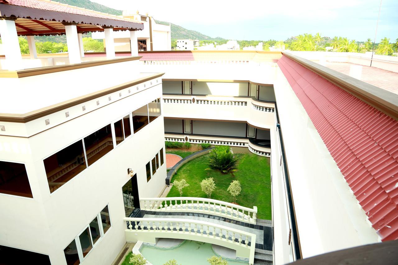 Athena Hotel Tiruvannāmalai Dış mekan fotoğraf
