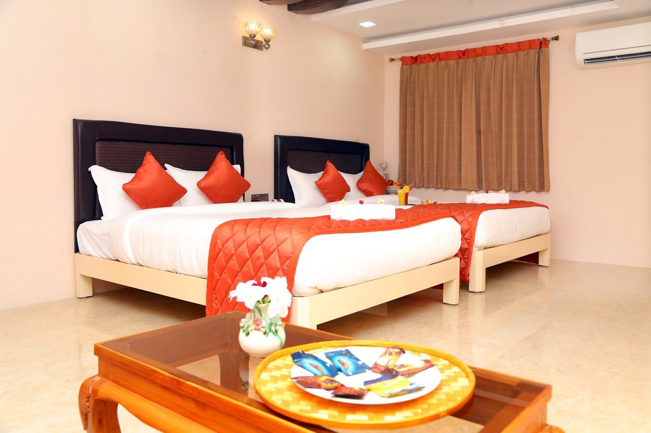 Athena Hotel Tiruvannāmalai Dış mekan fotoğraf