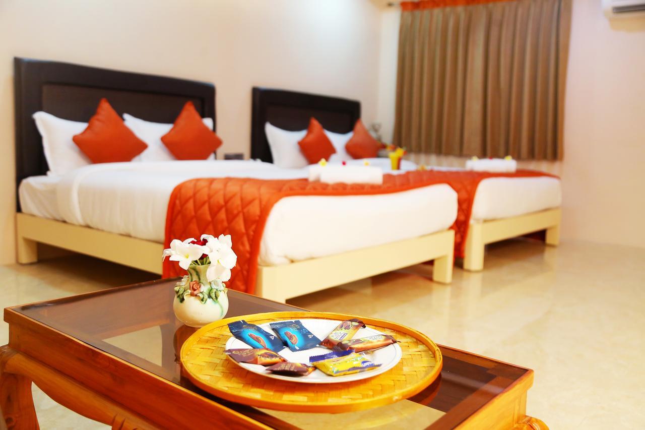 Athena Hotel Tiruvannāmalai Dış mekan fotoğraf